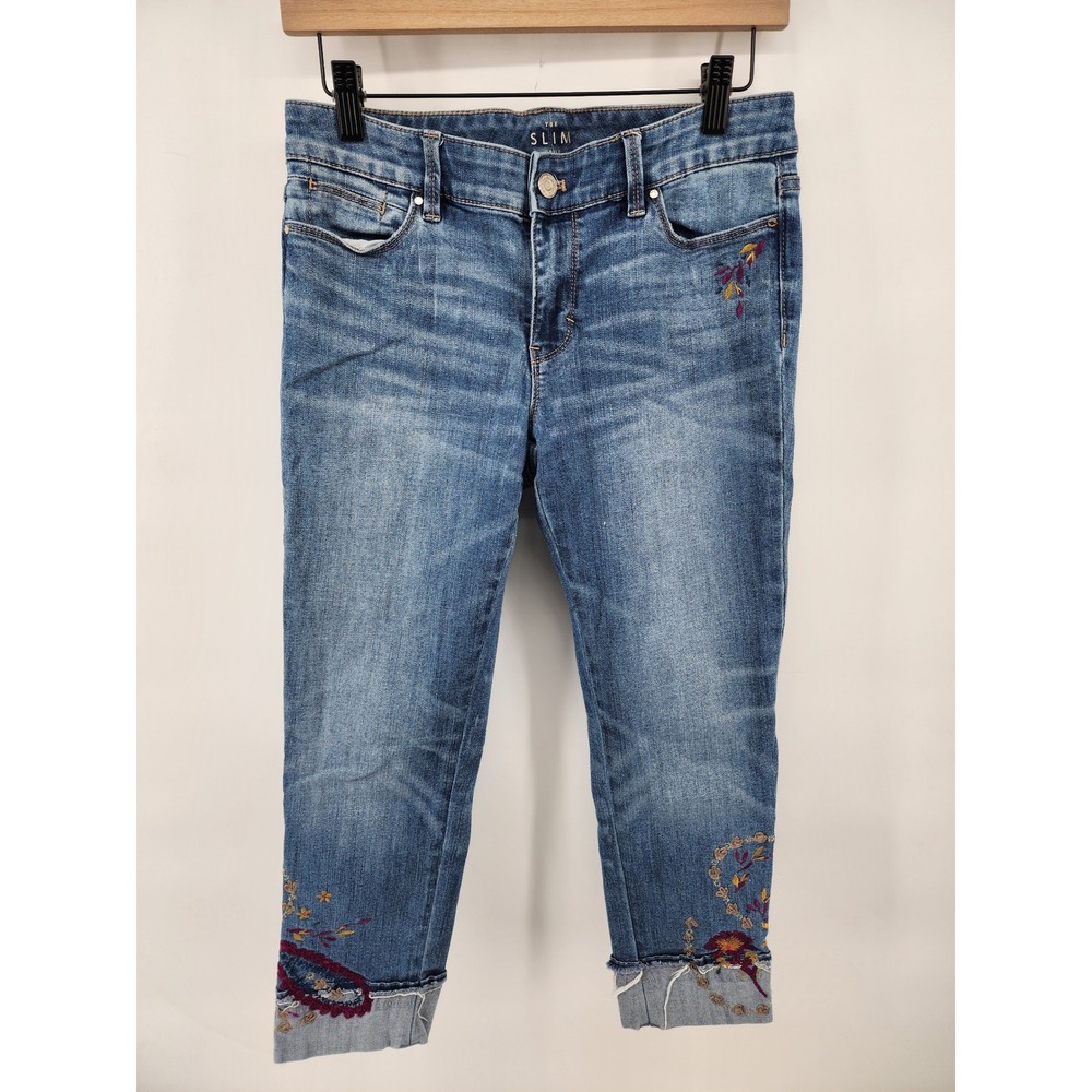 White House Black Market The Slim Crop Embroidered Jeans 6P  Boho  Embroidered